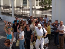Siamo sbarcati ancora in Grecia a SANTORINI i primi saluti